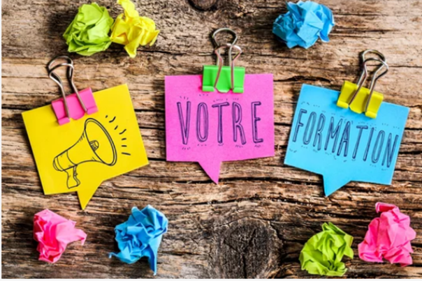 photo
postits colorés formant le texte "votre formation"